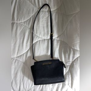 Michael Kors Crossbody Bag